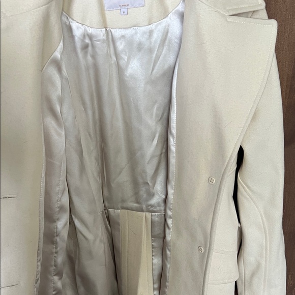 🤍 Laundry by Shelli Segal Ivory Wool Blend Trench Coat – Size 6 🤍 - Picture 5 of 10
